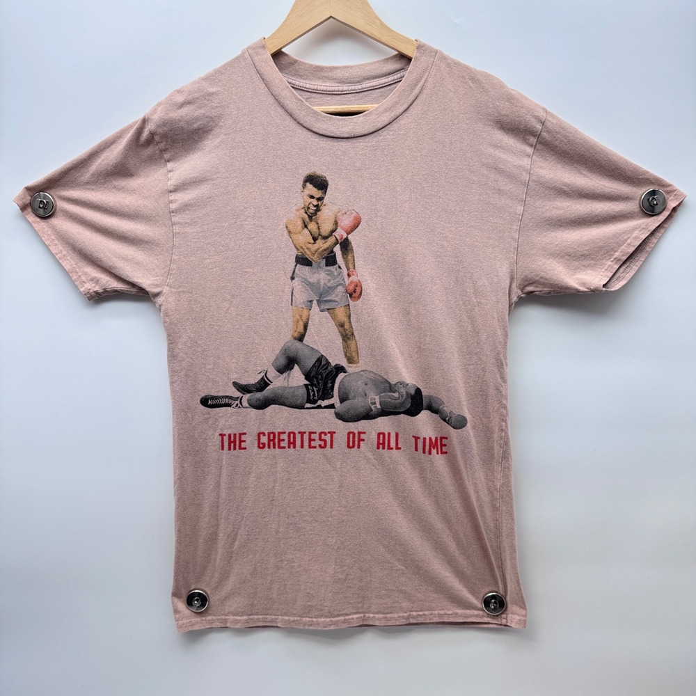 Muhammad Ali The Greatest of All Time Graphic T-Shirt Mens Medium Pink Mauve
